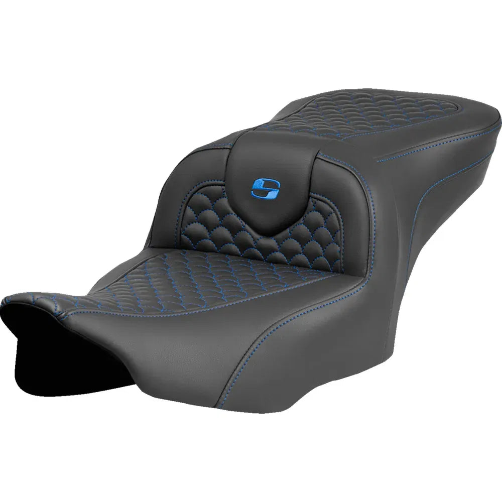 Asiento Dragon Scale Stitch RoadSofa™ - Asiento Roadsofa™ - Dragon Scale Stitch - Punto azul - sin respaldo - FLTR/FLHX '23-'24