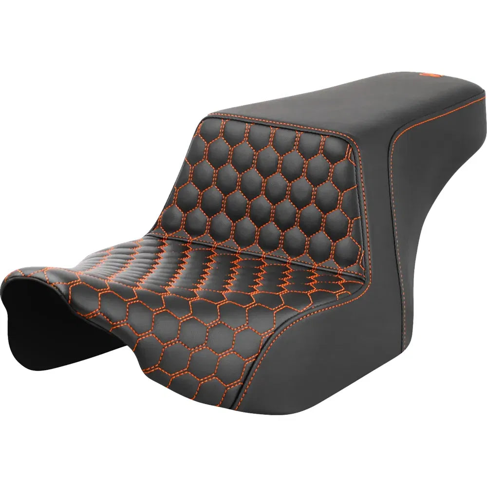 Asiento elevado en forma de panal - Asiento elevado - Delantero en forma de panal - Costuras en naranja - FL '23-'24