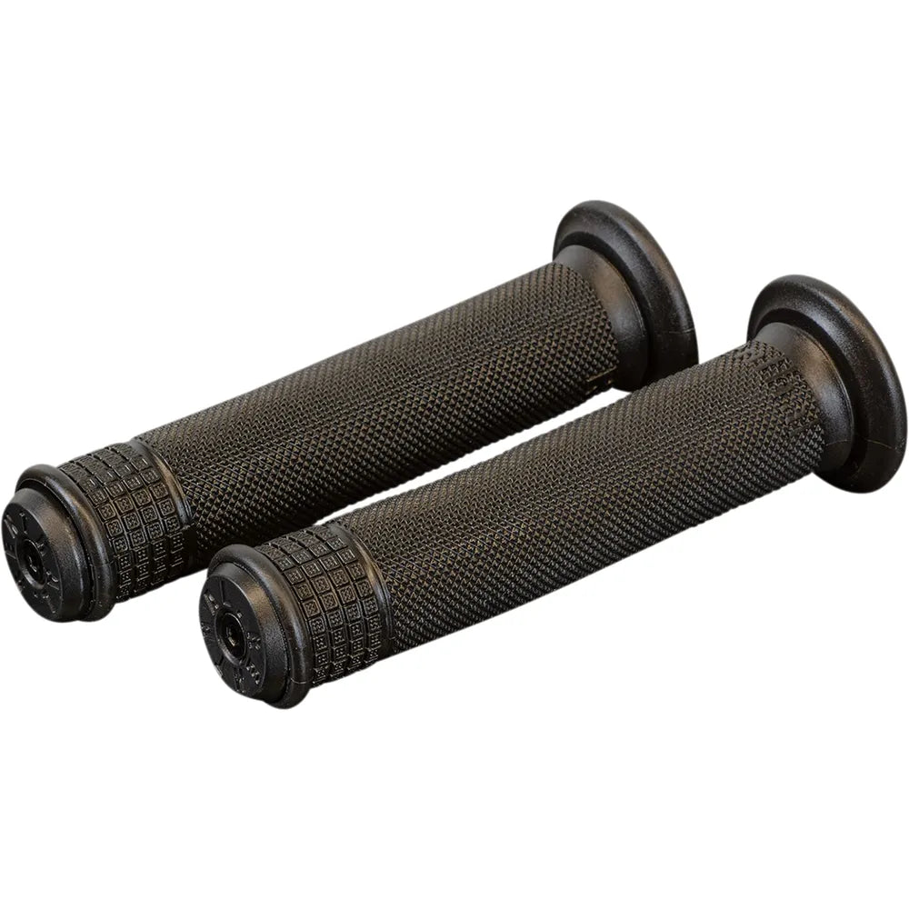 Ultra Tacky™ Grips