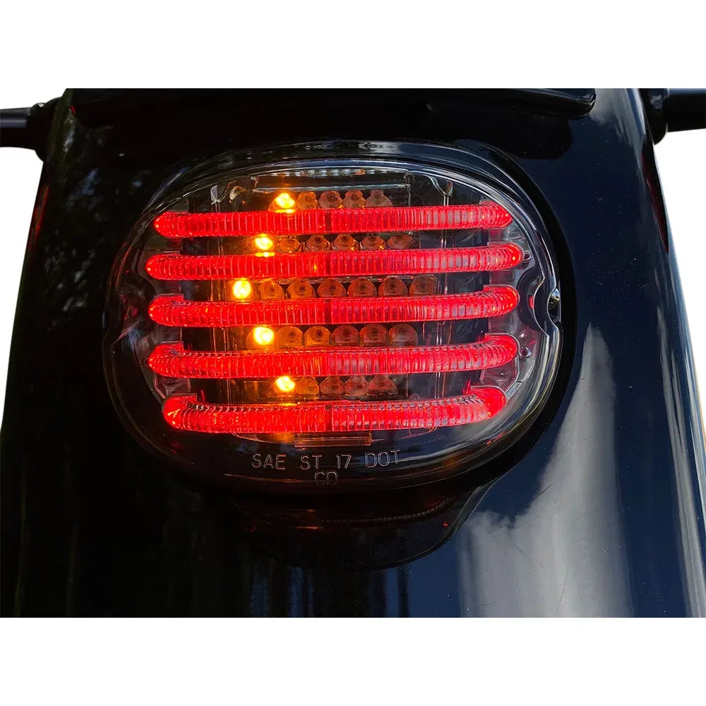 Luces traseras led de perfil bajo integradas probeam® con señales de giro auxiliares