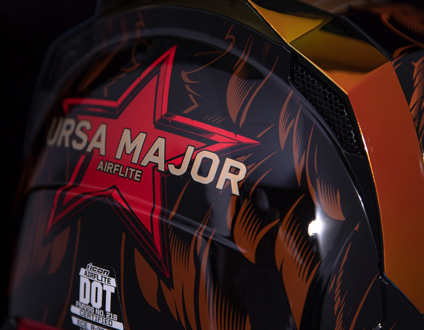 Casco ICON Airflite Ursa Major Color Dorado