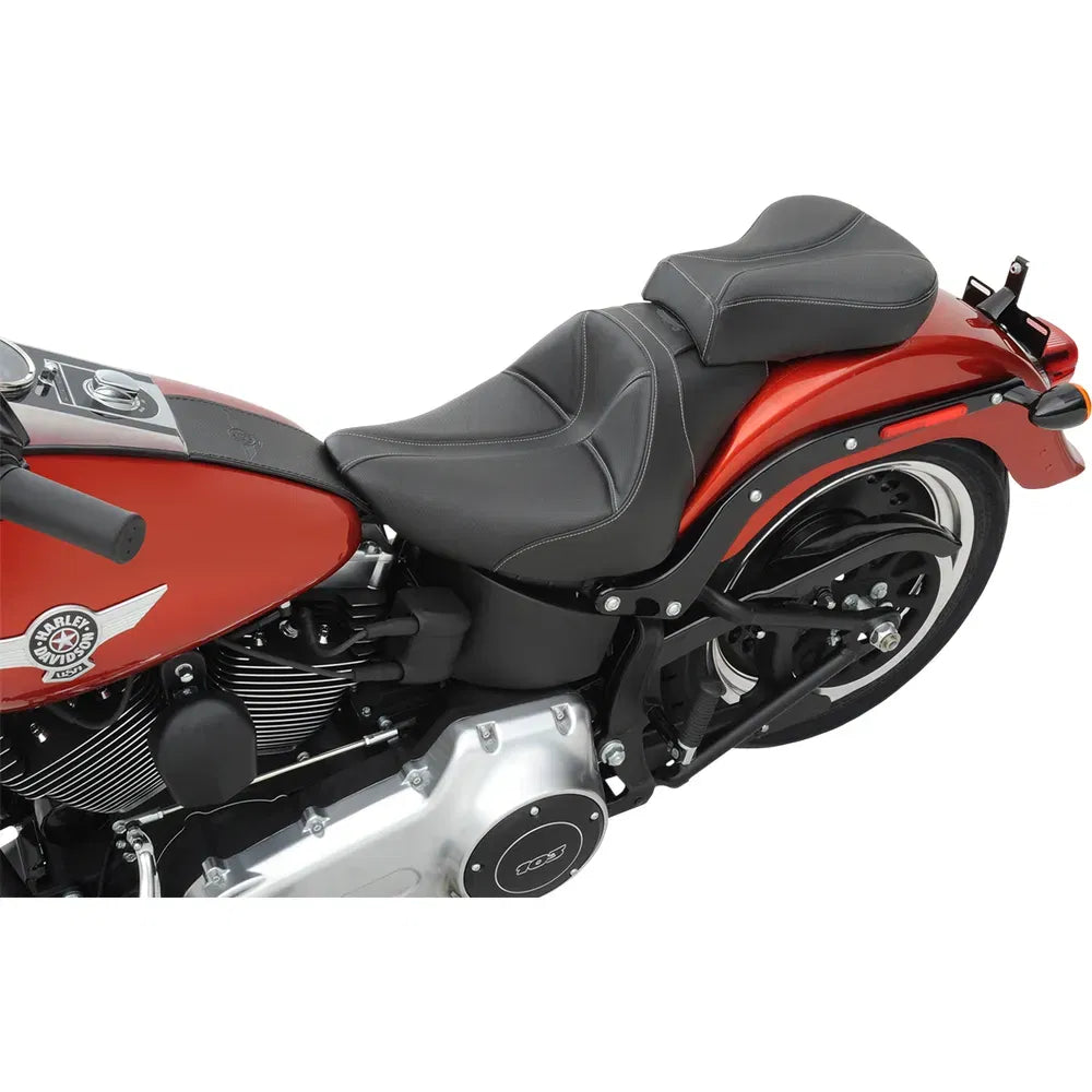 Dominator Pillion2179