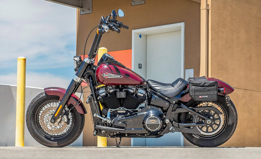 10L - Patriot Small Throw Over Alforjas para Harley Softail Slim FLSL