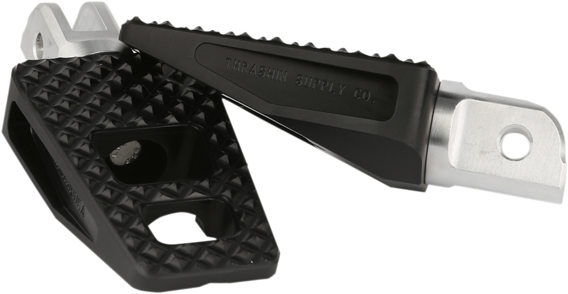 Front P-54 Footpegs - Black - Softail