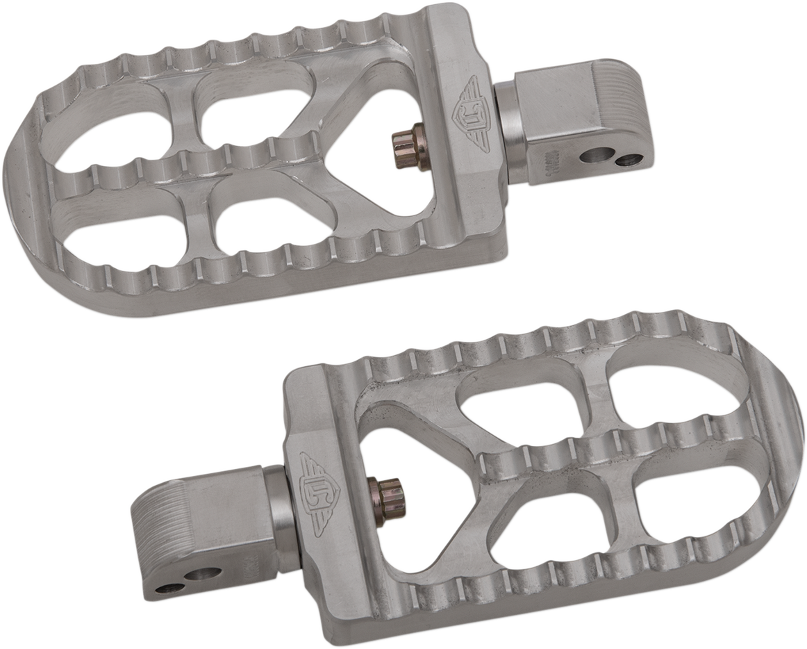 Passenger Peg Serrated Raw Long Ruta 70