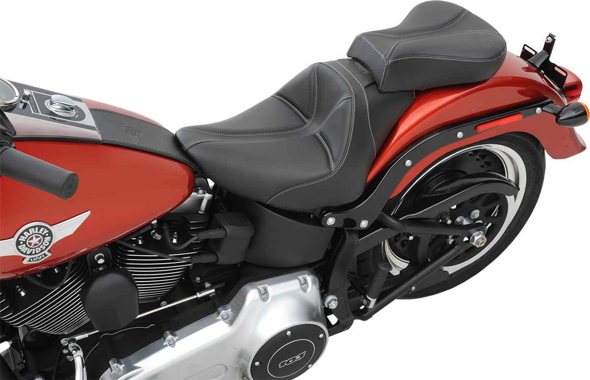 Dominator Pillion2179