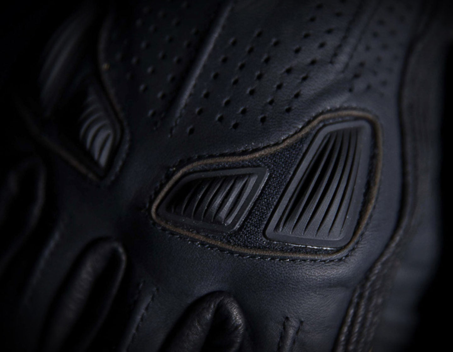 AXYS™ Gloves - Black - Small