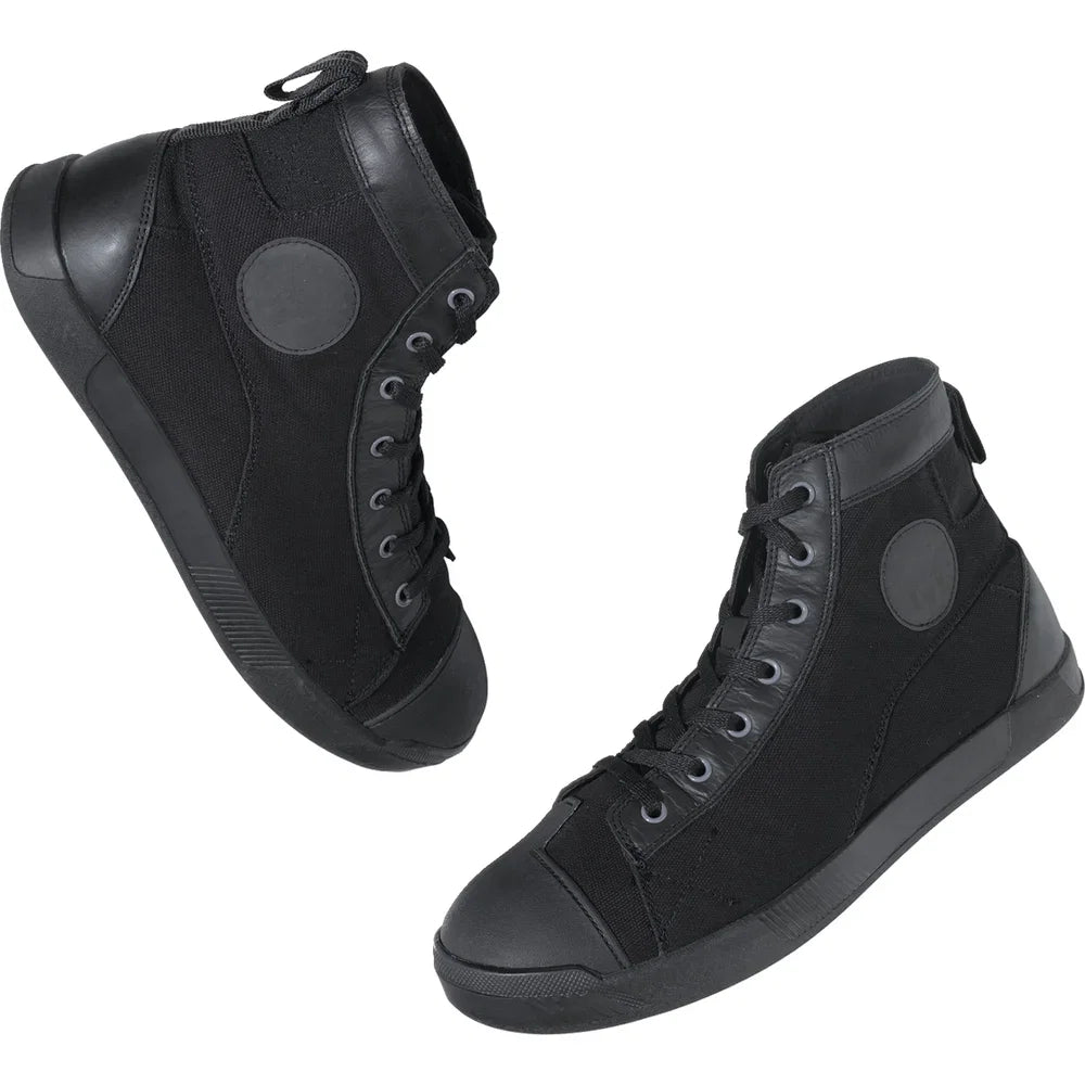 Botas demacradas