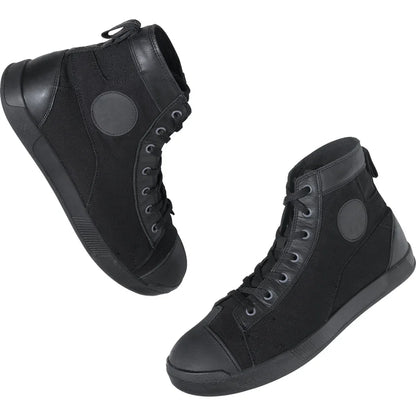 Botas demacradas