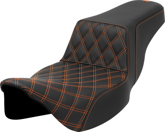 Asiento elevado con costura de celosía - Asiento elevado - Costura de celosía delantera - Costura naranja - Alcance extendido - FLH/FLT '08-'23