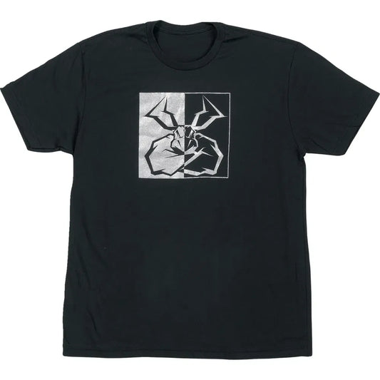 Camiseta Agroid con personalidad dividida