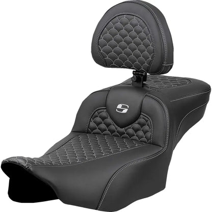 Asiento Dragon Scale Stitch RoadSofa™ - Asiento de alcance extendido Roadsofa™ - Dragon Scale Stitch - Punto plateado - con respaldo - FLT/FLH '23-'24
