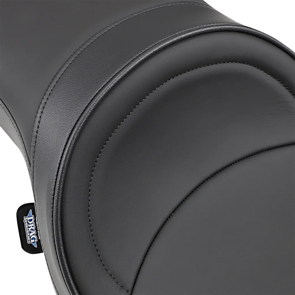Asiento touring de perfil bajo: costuras suaves