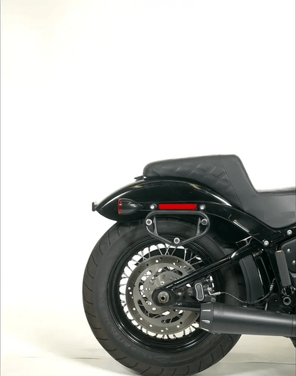20L - Outlaw Quick-Mount Small Indian Scout Sixty Classic 2025+ Leather Wrapped Hard Alforjas