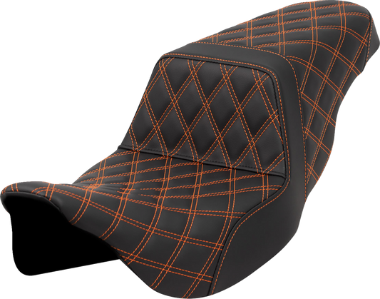 Asiento subido con costura de celosía - Asiento subido con costura de celosía - Puntada naranja - FLH/FLT '08-'23