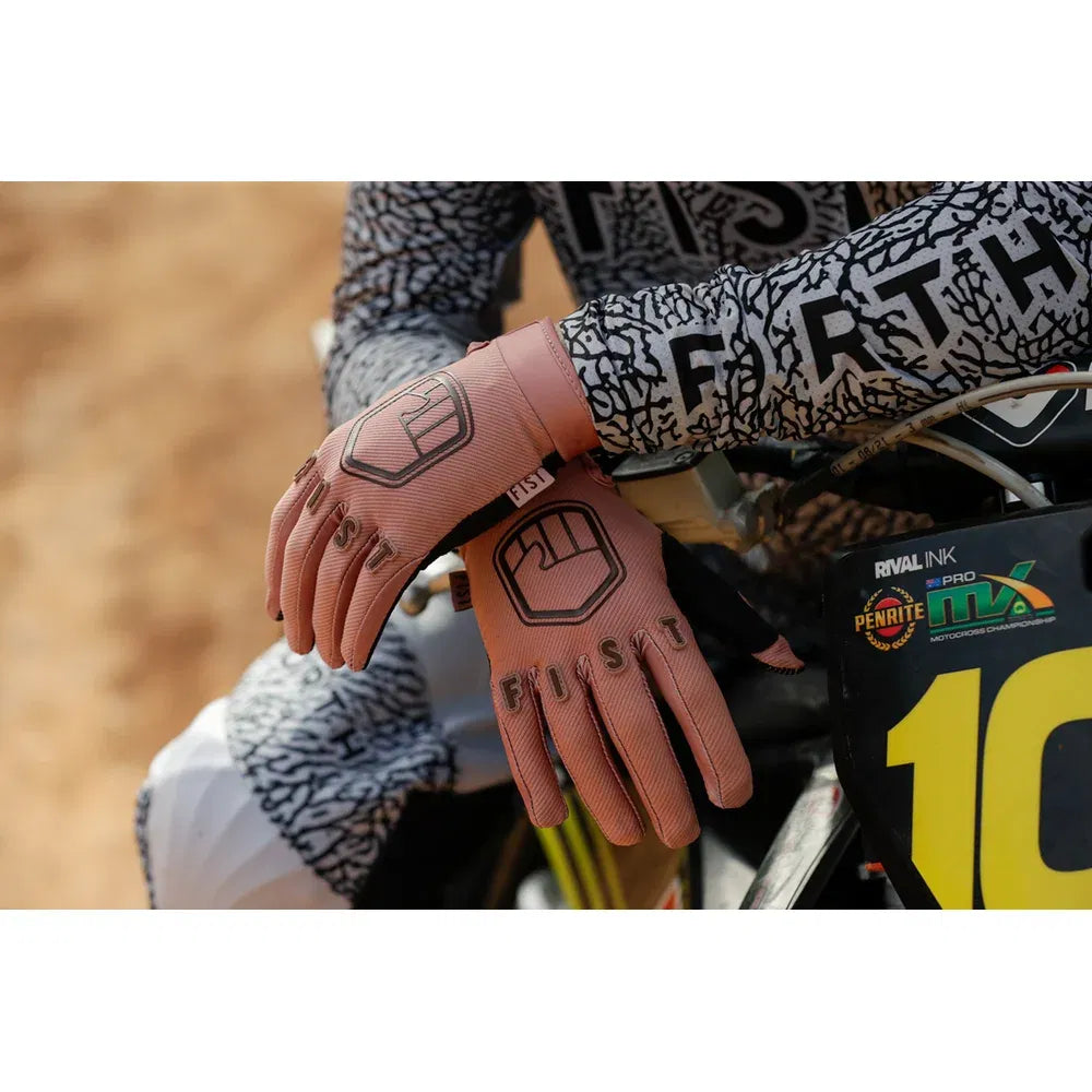 Guantes earth stocker con correas