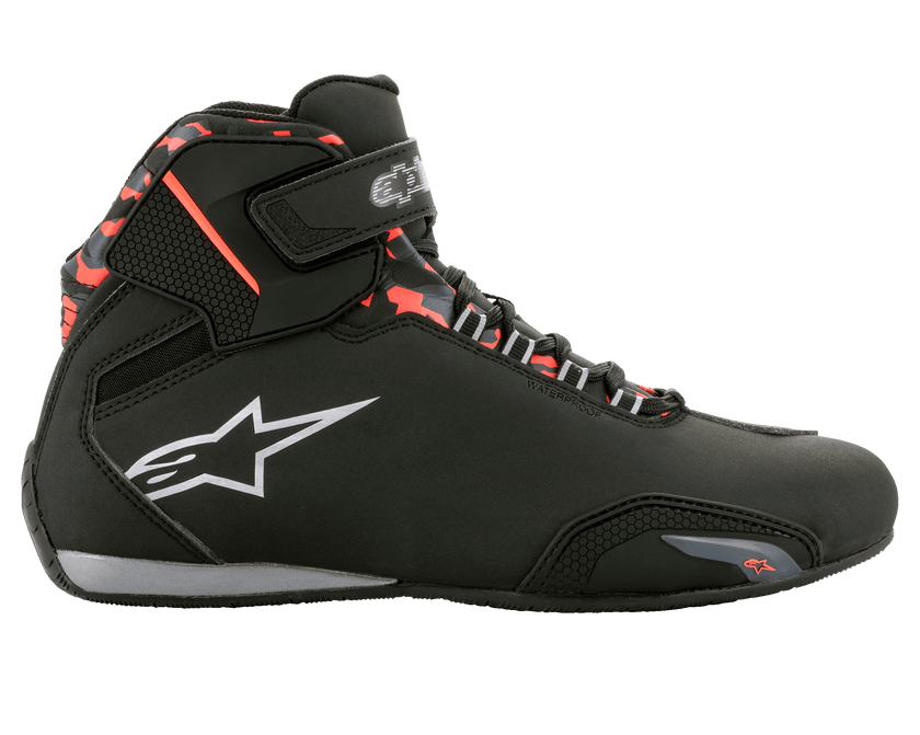 Botas Sektor Waterproof (Negro/Gris Oscuro/Rojo Fluo)