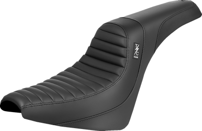Asiento Thrashin' Pro Series - Asiento Thrashin' Pro Series - Tuck-n-Roll - FX '18-'25