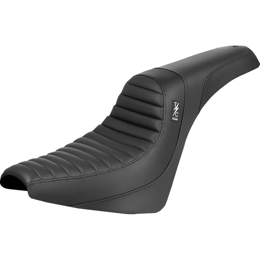 Asiento Thrashin' Pro Series - Asiento Thrashin' Pro Series - Tuck-n-Roll - FX '18-'25