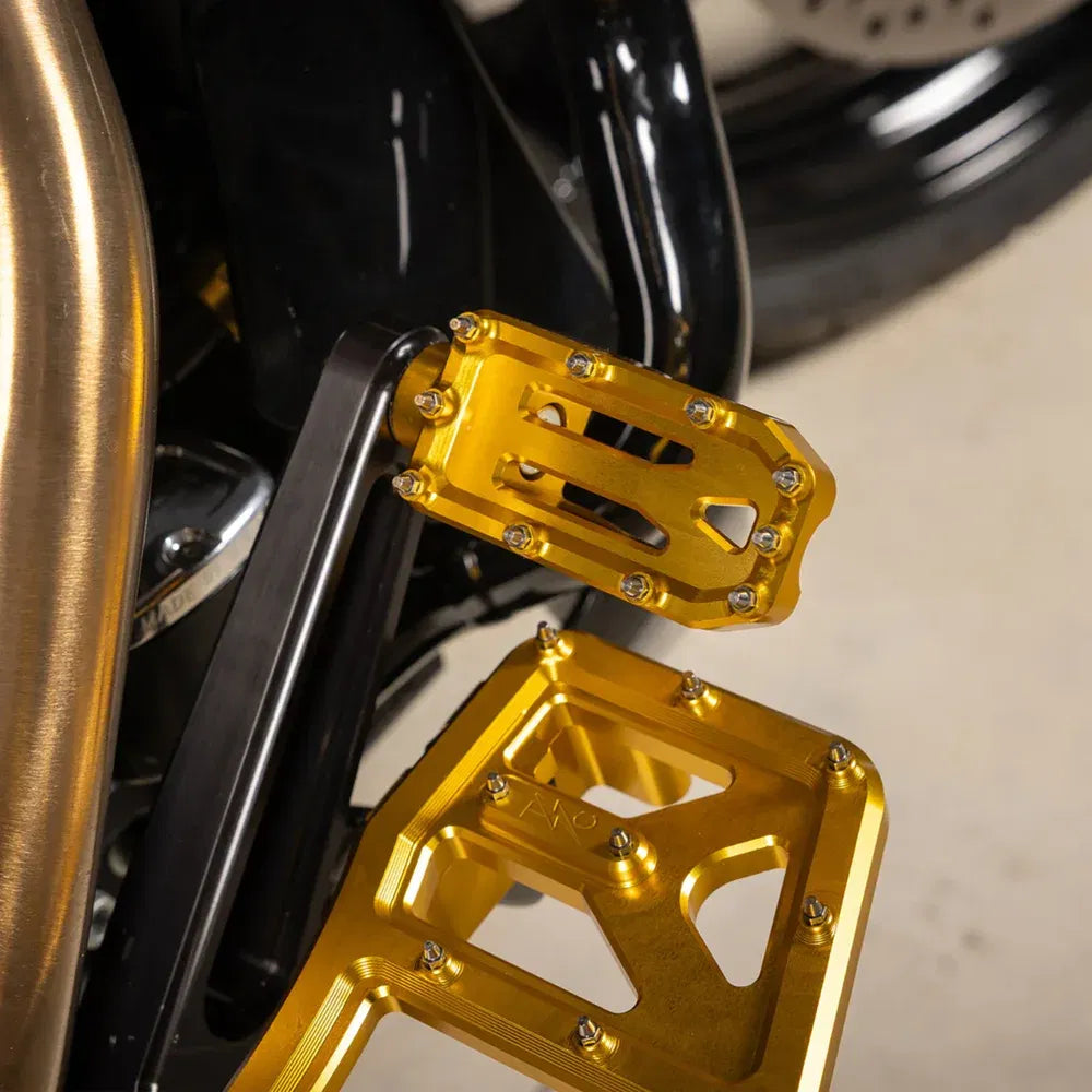 Pedal de freno agresor