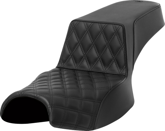 Asiento elevado: costura de celosía delantera - Asiento elevado: costura de celosía delantera - Alcance extendido - Challenger '20-'24