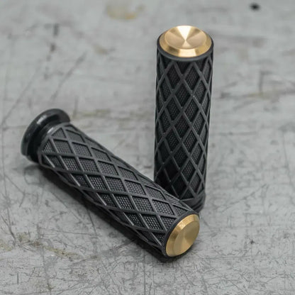 Puños Arlen Ness Diamante - TBW - Negro/Cromo/Dorado