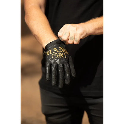 Guantes para colgar con correas