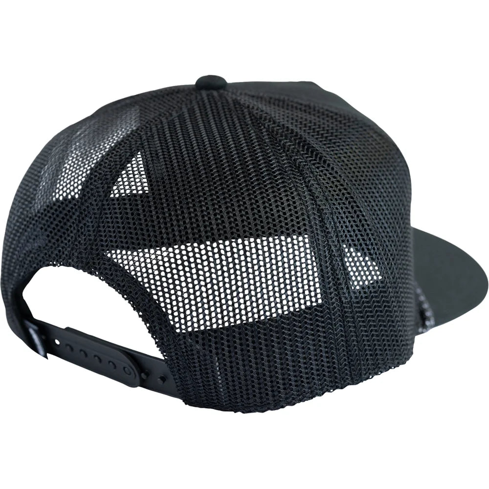 Sombrero de trabajos metálicos