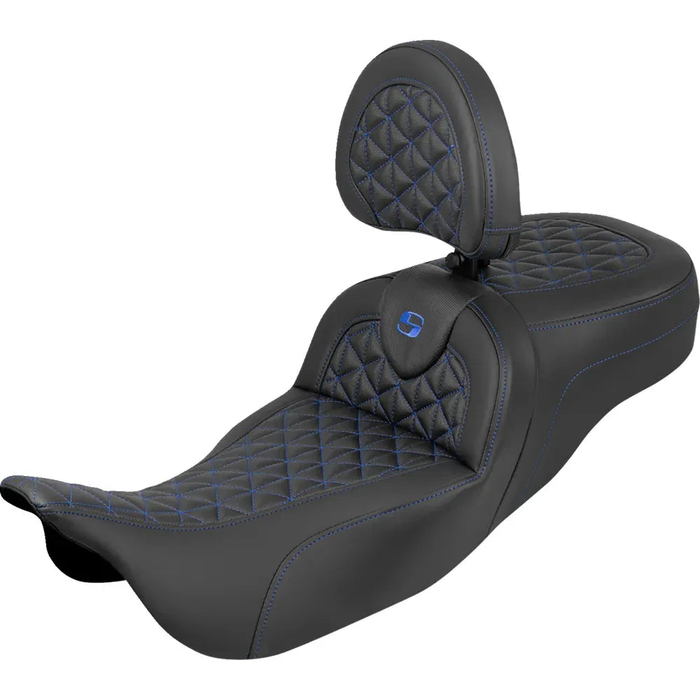 Asiento con tres agarres RoadSofa™ de alcance extendido - Asiento con tres agarres RoadSofa™ - Alcance extendido - Costura azul - con respaldo - FLH/FLT '08-'25