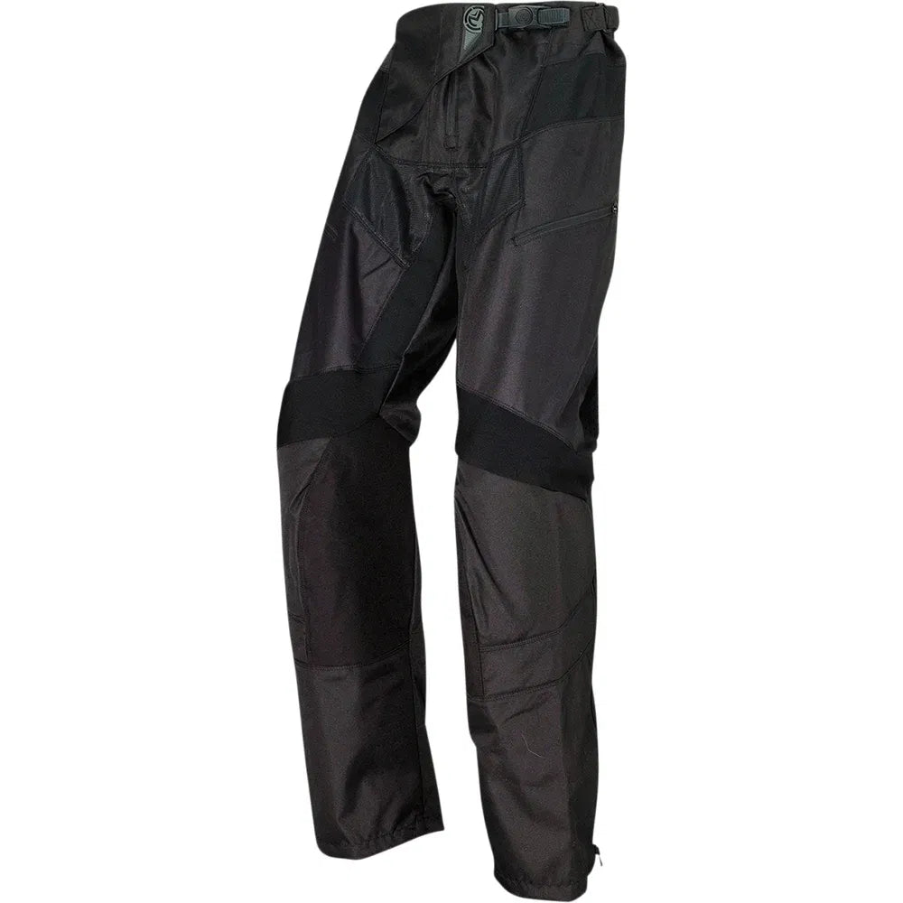 Pantalones por encima de las botas qualifier®
