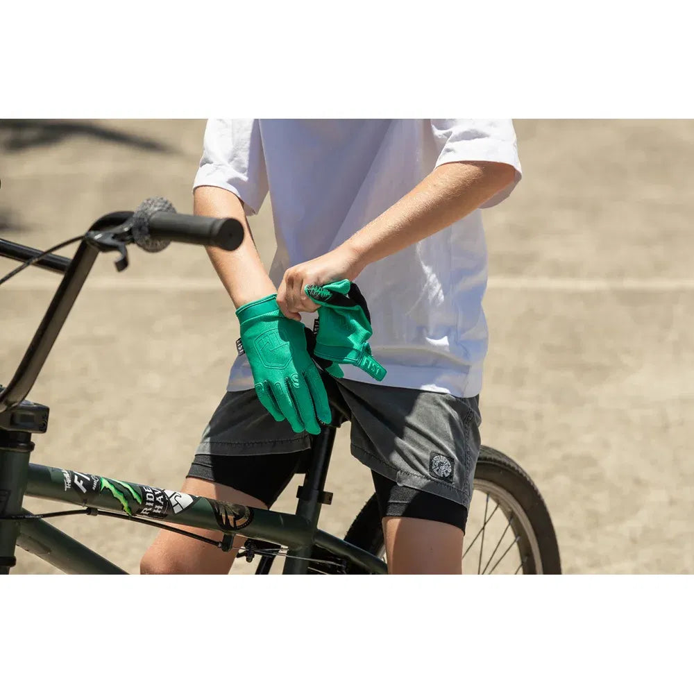 Guantes de jade para jóvenes stocker