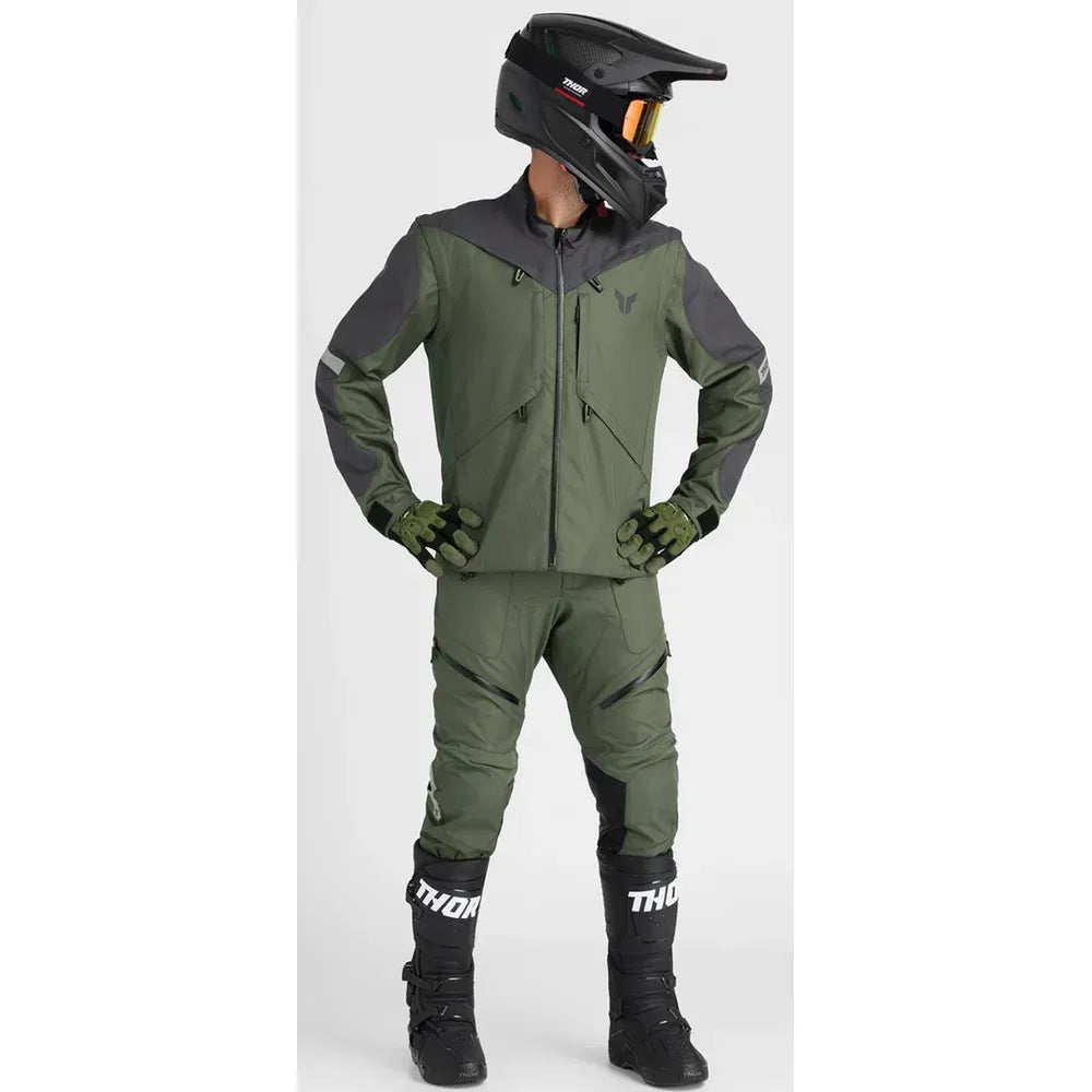 Pantalones terrain en las botas
