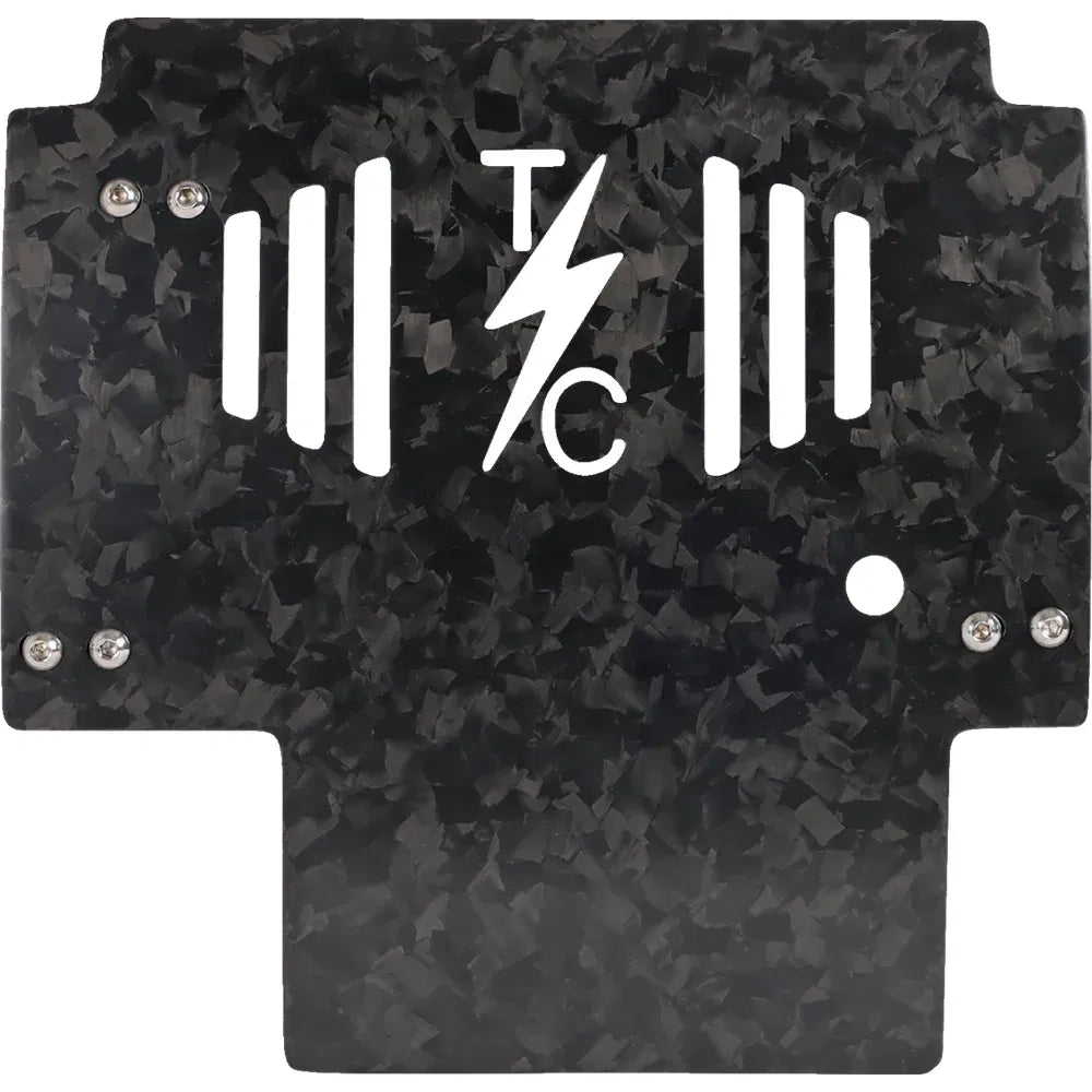 Placa protectora de fibra de carbono forjada
