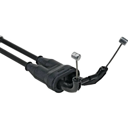 Cable del acelerador de vinilo negro.