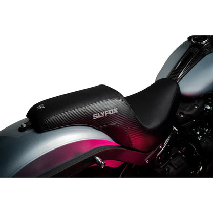 Asiento SLYFOX The Lowrider Drifter Lowrider Drifter Gray Logo Smooth Vinyl Carbon Fiber FXLR/FLSB '18-'24