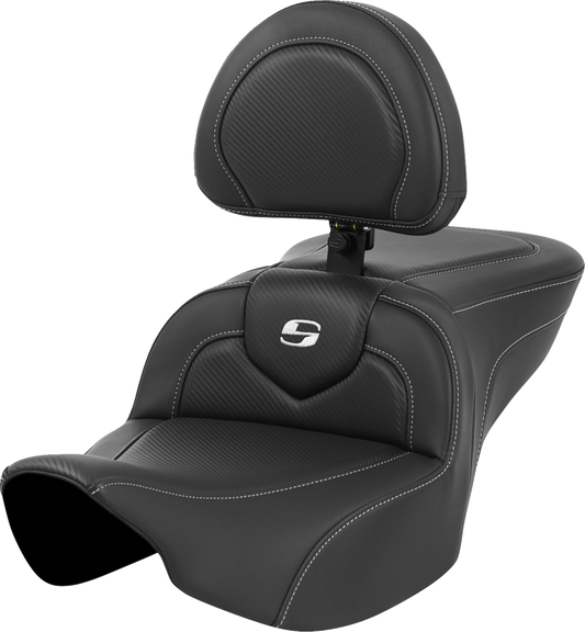 Asiento de fibra de carbono Roadsofa™ - Asiento Roadsofa™ - Fibra de carbono - Costura plateada/Logotipo plateado - con respaldo - FL '23-'24