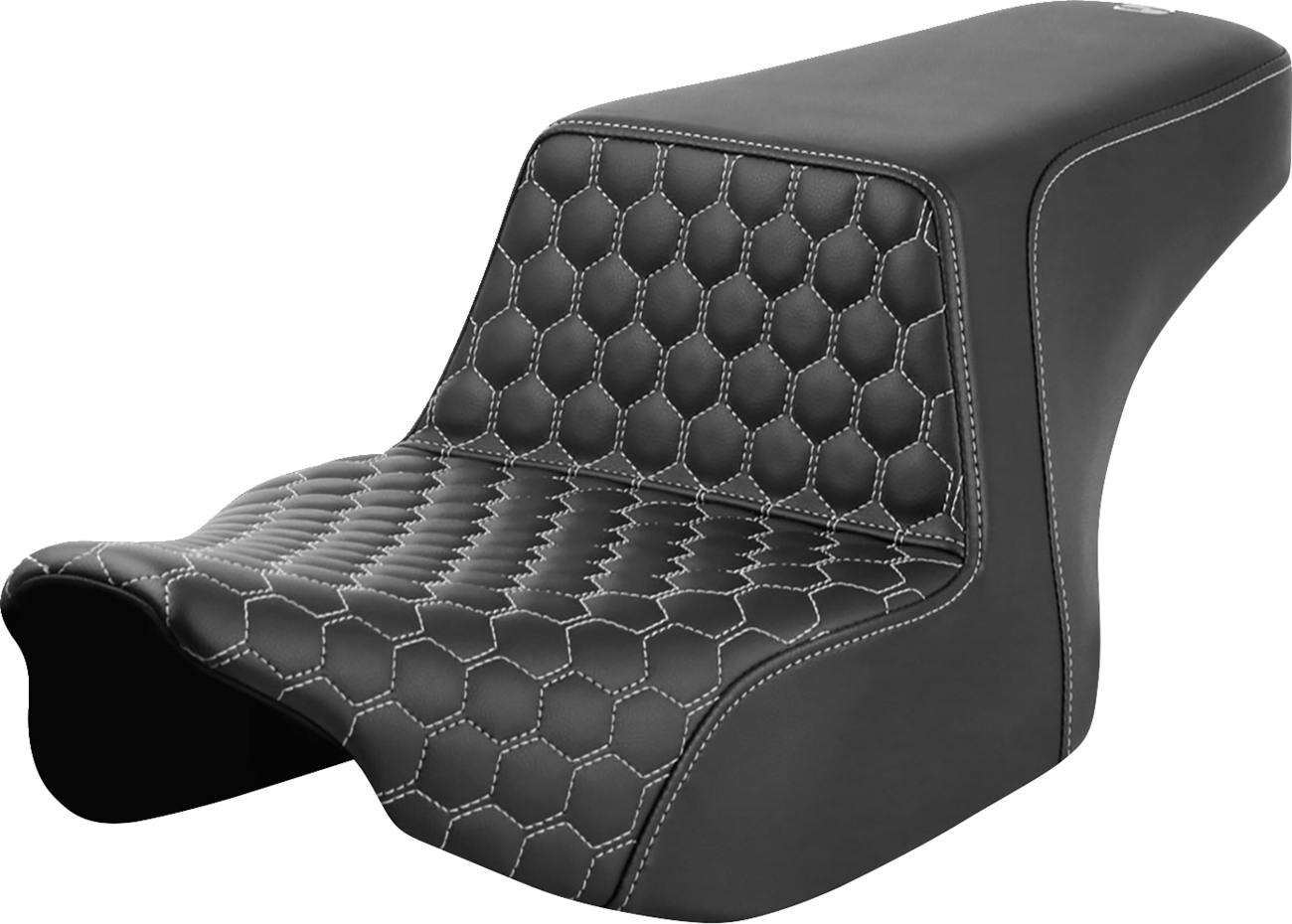 Asiento elevado en forma de panal - Asiento elevado - Delantero en forma de panal - Costuras plateadas - FL '23-'24