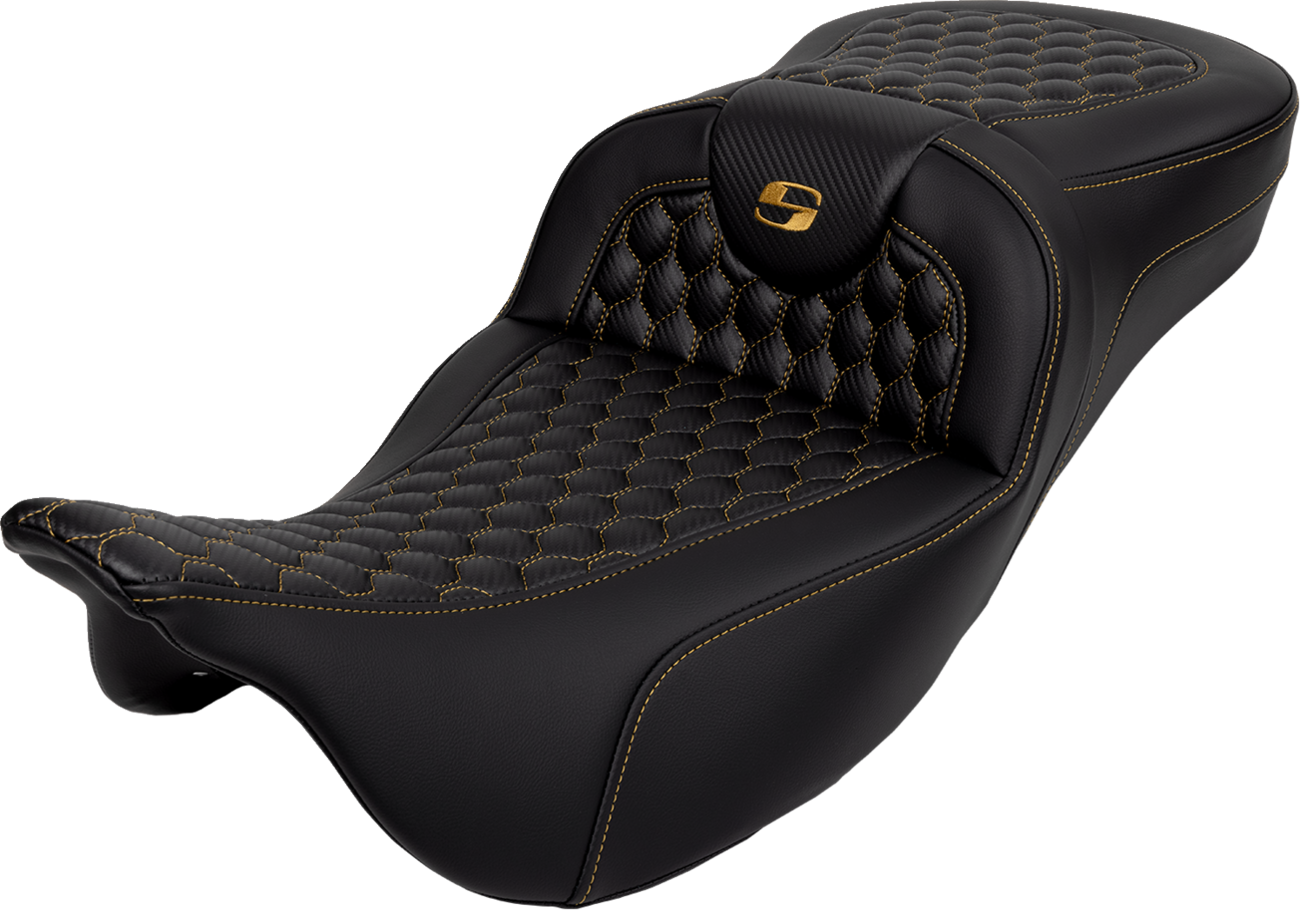 Asiento Honeycomb Roadsofa™ - Asiento RoadSofa™ - Panal - Costura dorada - Alcance extendido - sin respaldo - FLH/FLT '08-'24
