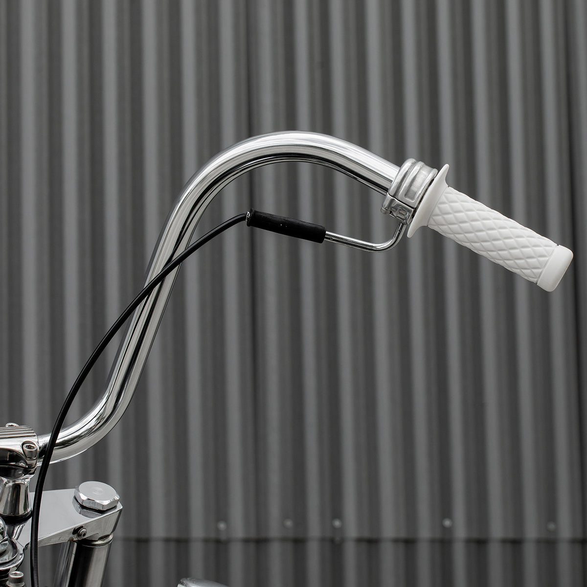 White 1" Thruster Grips