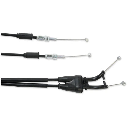 Cable del acelerador de vinilo negro.