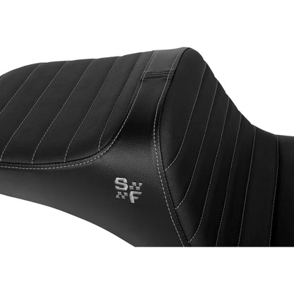 Asiento SLYFOX Chariot Black Classic Stitch Silver Logo FLSB '18-'21/FXLR '18-'26