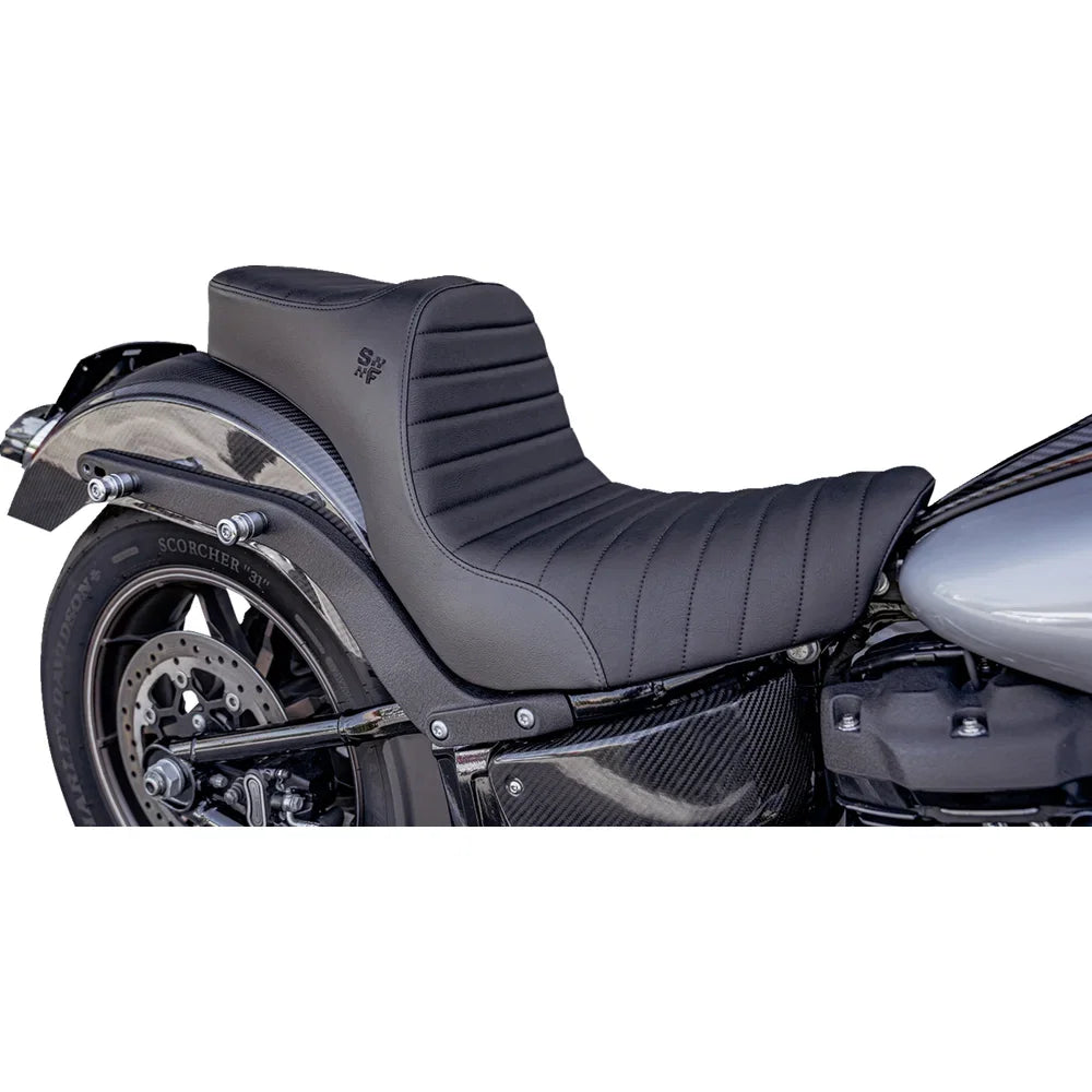 Asiento SLYFOX Chariot Black Classic Stitch Black Logo FLSB '18-'21/FXLR '18-'26
