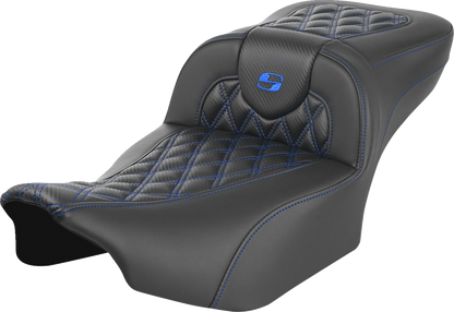 Asiento de alcance extendido Roadsofa™ - Asiento de alcance extendido Roadsofa™ - sin respaldo - Costura de celosía - Costura azul - FLTR/FLHX '23-'24