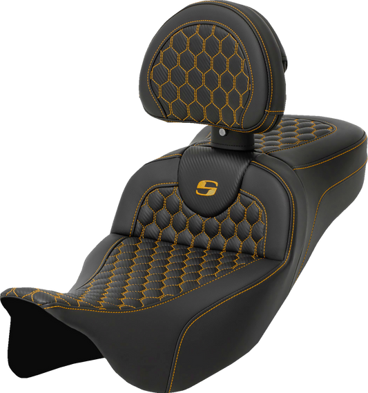 Asiento Honeycomb Roadsofa™ - Asiento RoadSofa™ - Honeycomb - Costura dorada - con respaldo - Alcance extendido - FLH/FLT '08-'24