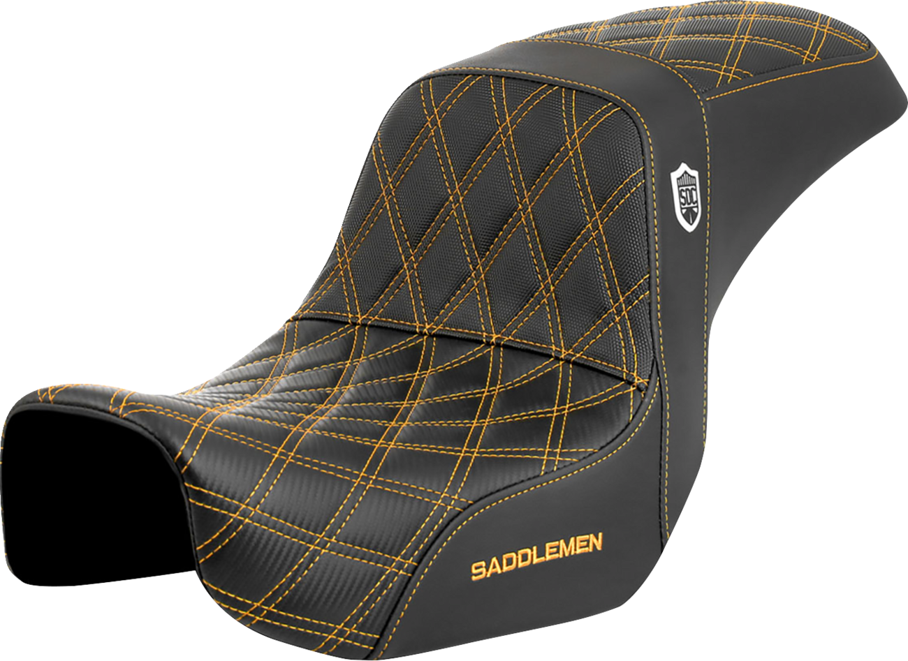Asiento Pro Series SDC Performance Grip - Asiento Pro Series SDC Performance - Fibra de carbono/agarre lumbar - Costura dorada - Dyna '06-'17
