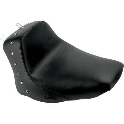 Asiento individual con tacones hacia abajo