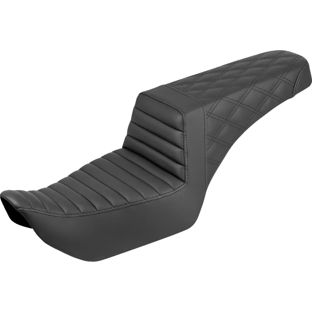 Asiento Saddlemen Step-Up Front Tuck-n-Roll/Rear Lattice Stitch Nightster '22-'25