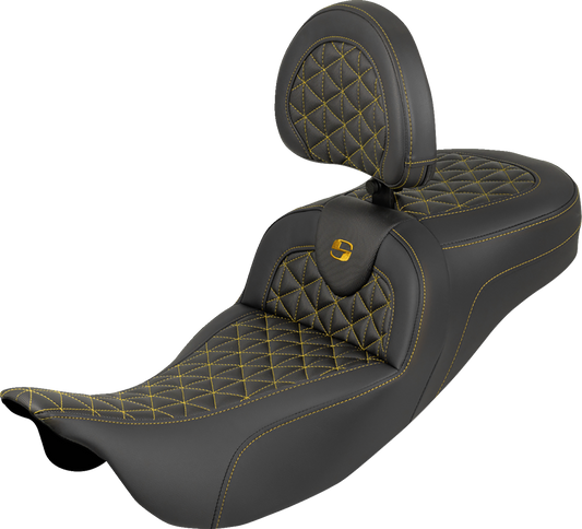 Asiento RoadSofa™ Tri Gripper - Asiento RoadSofa™ Tri Gripper - Alcance estándar - Costura dorada - con respaldo - FLH/FLT '08-'25
