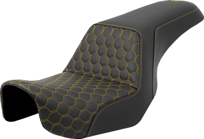 Asiento elevado tipo panal - Asiento elevado - Panal - Costuras doradas - Dyna '06-'17