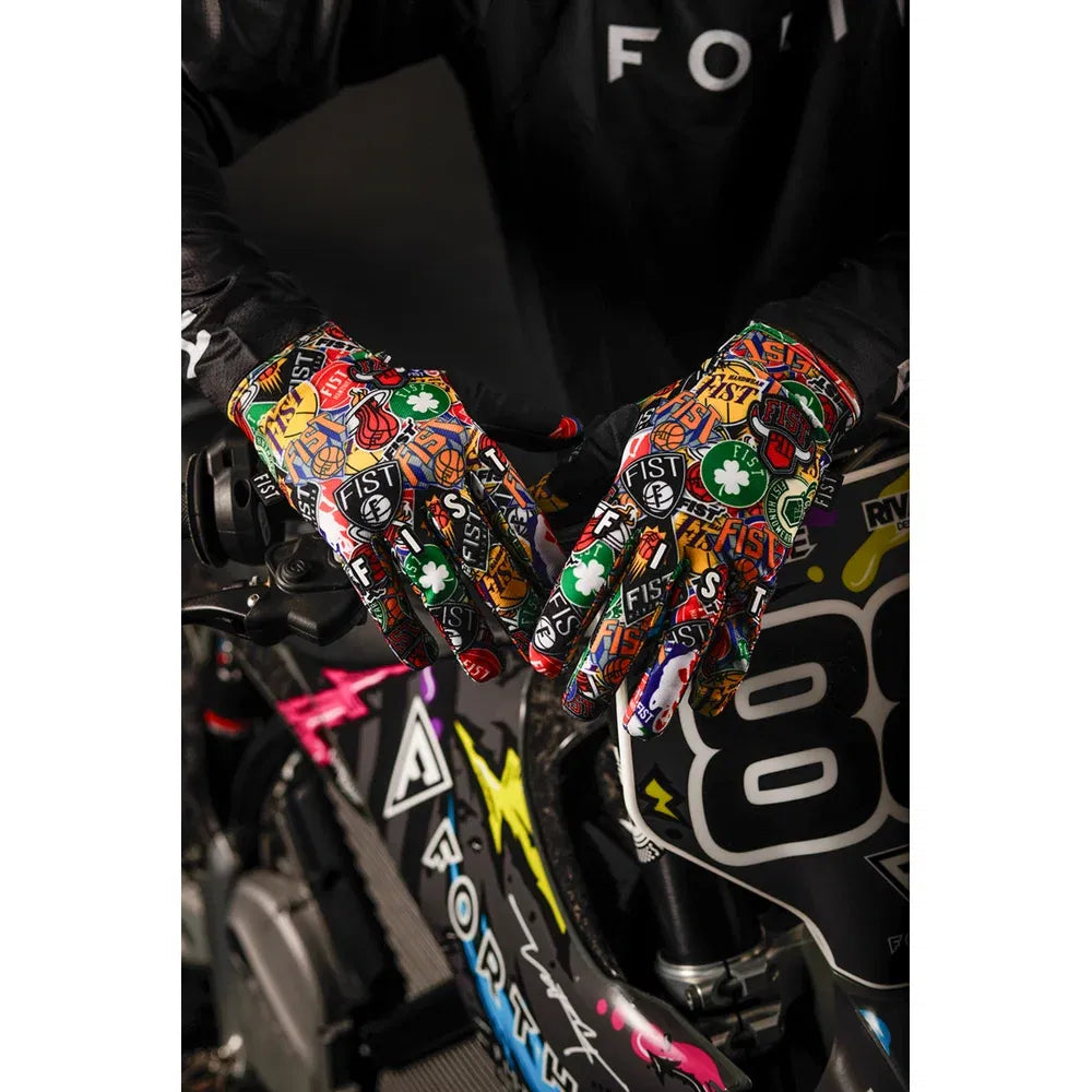 Guantes de pista dura con correas